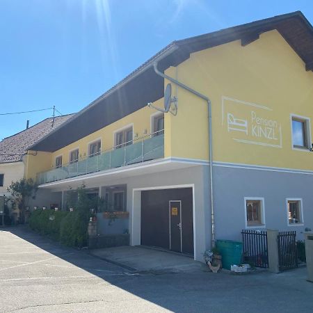 Pension Kinzl Mit E-Ladestation Offenhausen المظهر الخارجي الصورة